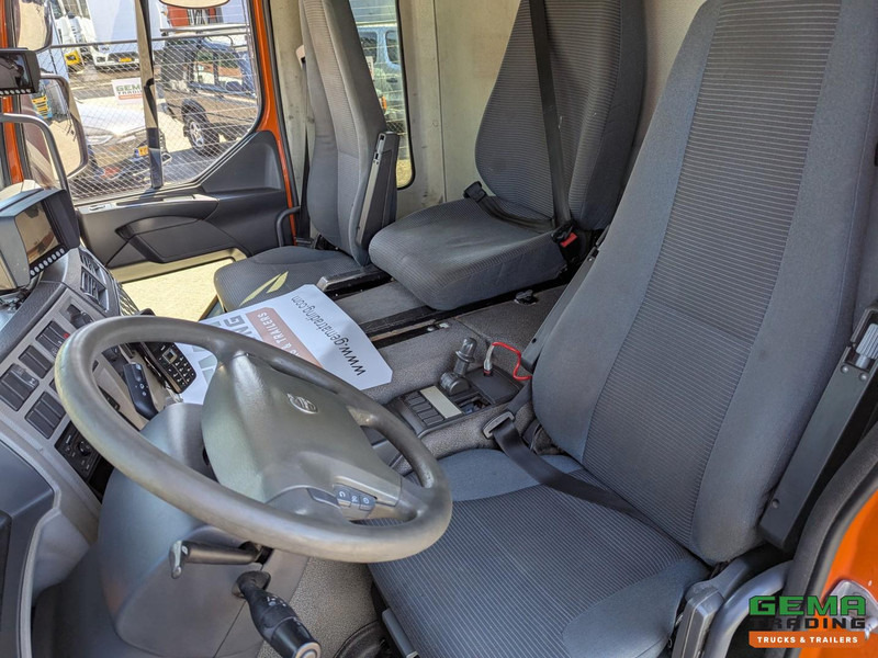 垃圾车 Volvo FE 300 EEV 6x2/4 Dagcab Euro5 EEV K - Zoeller Ekopres Medium XL - 10/2025APK：图11