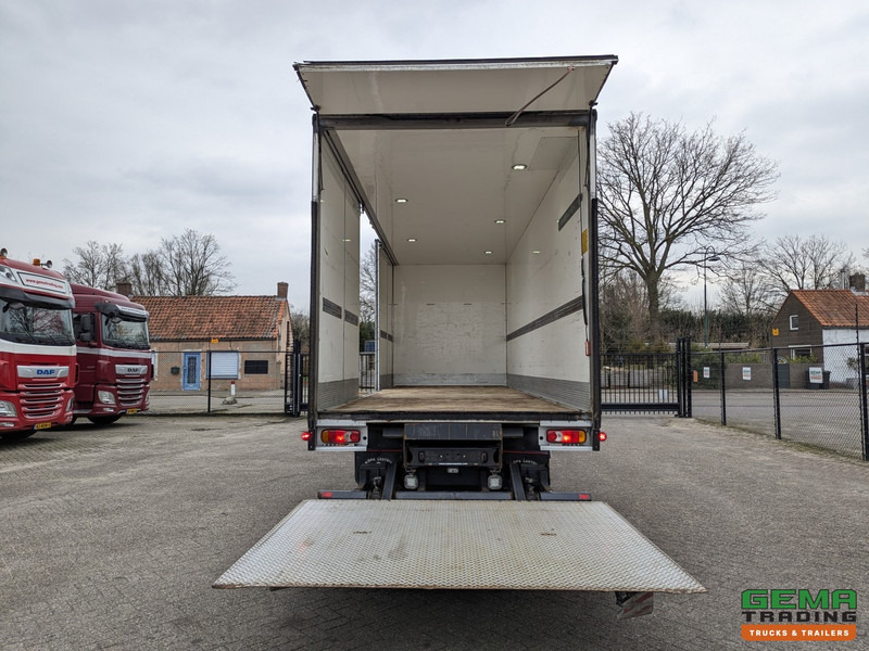 Volvo FE320 4x2 Dagcab Euro6 - Gesloten Opbouw 7.6m + Laadklep 2000KG - ZijDeuren - VolledigLuchtgeveerd - 厢式卡车:图5 Volvo FE320 4x2 Dagcab Euro6 - Gesloten Opbouw 7.6m + Laadklep 2000KG - ZijDeuren - VolledigLuchtgeveerd - 厢式卡车:图5