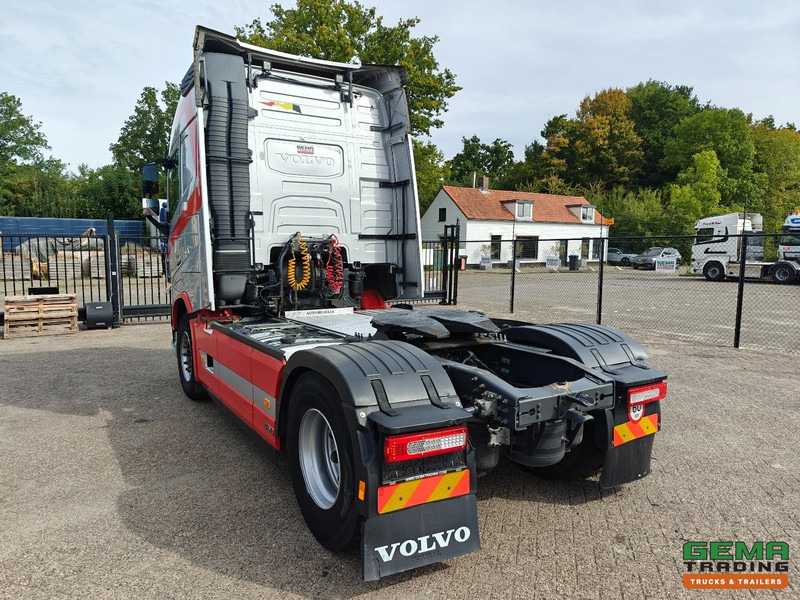 Volvo FH460 4x2 Globetrotter Euro6 - JB - KiepHydrauliek - Dubbele Tanks - 12/2025 APK - 牵引车:图4 Volvo FH460 4x2 Globetrotter Euro6 - JB - KiepHydrauliek - Dubbele Tanks - 12/2025 APK - 牵引车:图4