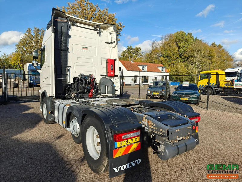 Volvo FH460 6x2 Globetrotter Euro6C - Hydrauliek - WeegSysteem - Navi - SMARTtachoV2 - 02/2026 APK - 牵引车:图4 Volvo FH460 6x2 Globetrotter Euro6C - Hydrauliek - WeegSysteem - Navi - SMARTtachoV2 - 02/2026 APK - 牵引车:图4