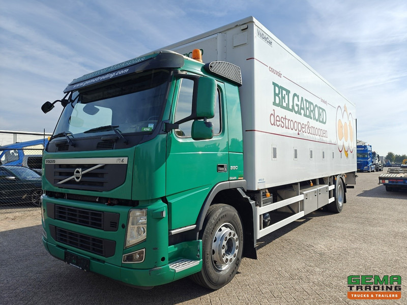 Volvo FM330 4x2 Dagcab Euro5 - KuikenBak 8.4m + Webasto Heater + Dhollandia 2000KG - 牲畜运输车:图1 Volvo FM330 4x2 Dagcab Euro5 - KuikenBak 8.4m + Webasto Heater + Dhollandia 2000KG - 牲畜运输车:图1