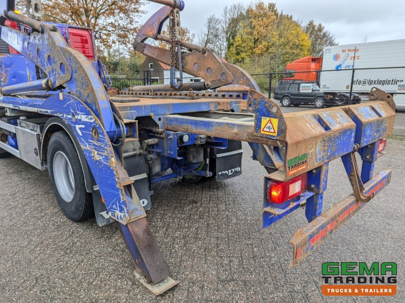 Volvo FM330 4x2 Daycab Euro6 JOAB PortaalSysteem 14T - Extendable - 251.000km - 箕斗装载车:图5 Volvo FM330 4x2 Daycab Euro6 JOAB PortaalSysteem 14T - Extendable - 251.000km - 箕斗装载车:图5