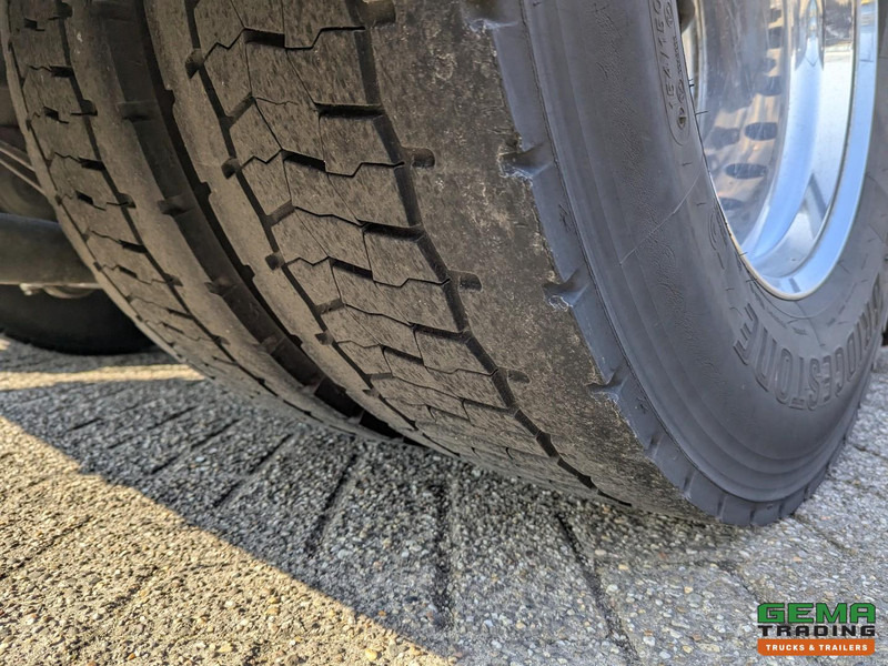 牵引车 Volvo FM410 6x2/4 Globetrotter Euro5 - ADR - PTO - Hydrauliek - Alcoa's - Camera:图20 牵引车 Volvo FM410 6x2/4 Globetrotter Euro5 - ADR - PTO - Hydrauliek - Alcoa's - Camera:图20