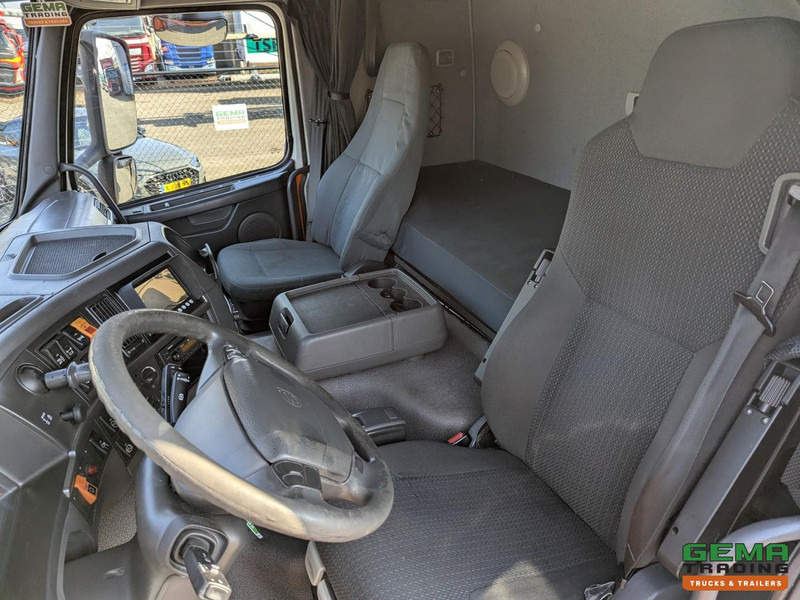 牵引车 Volvo FM410 6x2/4 Globetrotter Euro5 - ADR - PTO - Hydrauliek - Alcoa's - Camera:图5 牵引车 Volvo FM410 6x2/4 Globetrotter Euro5 - ADR - PTO - Hydrauliek - Alcoa's - Camera:图5