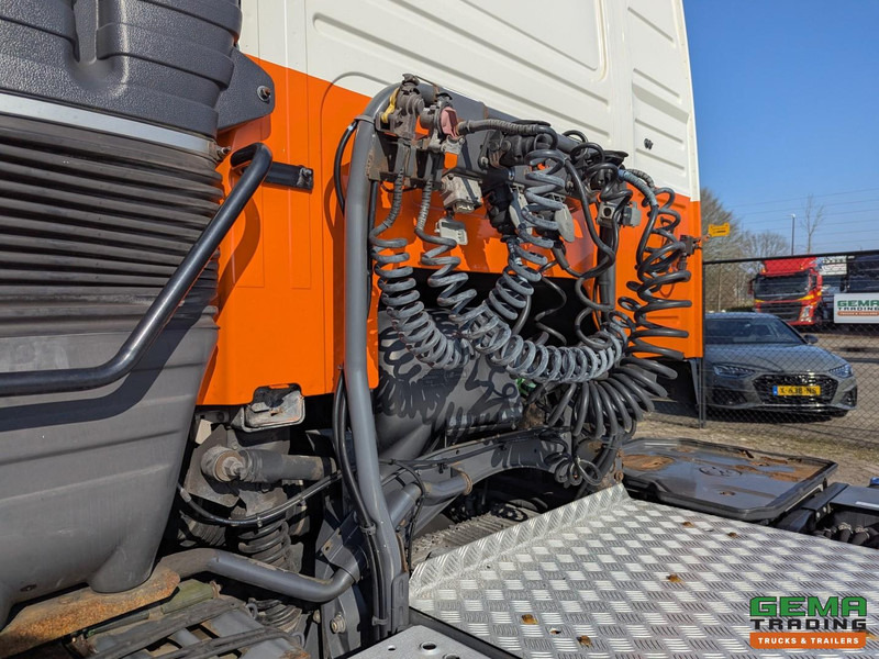 牵引车 Volvo FM410 6x2/4 Globetrotter Euro5 - ADR - PTO - Hydrauliek - Alcoa's - Camera:图15 牵引车 Volvo FM410 6x2/4 Globetrotter Euro5 - ADR - PTO - Hydrauliek - Alcoa's - Camera:图15