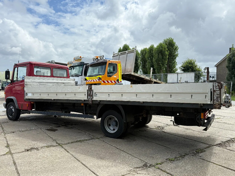 Mercedes-Benz 812 D 4X2 Pick-up Spring/Spring Belgium truck 7.5 Ton - 皮卡车:图3 Mercedes-Benz 812 D 4X2 Pick-up Spring/Spring Belgium truck 7.5 Ton - 皮卡车:图3