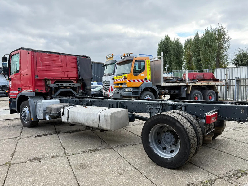 Mercedes-Benz Actros 1841 V6 4X2 Chassis MP2 Airco Low Cabine - 驾驶室底盘卡车:图3 Mercedes-Benz Actros 1841 V6 4X2 Chassis MP2 Airco Low Cabine - 驾驶室底盘卡车:图3