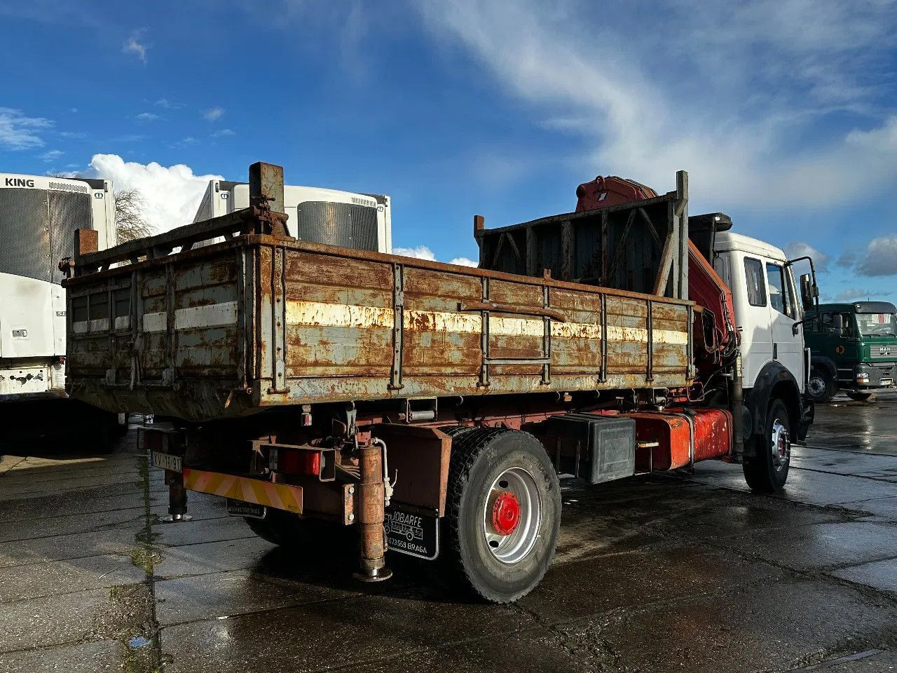 Mercedes-Benz SK 1935 V8 4X2 Tipper Spring/Spring AMCO V825 9T Mercedes-Benz SK 1935 V8 4X2 Tipper Spring/Spring AMCO V825 9T - 翻斗车, 起重车:图4 Mercedes-Benz SK 1935 V8 4X2 Tipper Spring/Spring AMCO V825 9T Mercedes-Benz SK 1935 V8 4X2 Tipper Spring/Spring AMCO V825 9T - 翻斗车, 起重车:图4