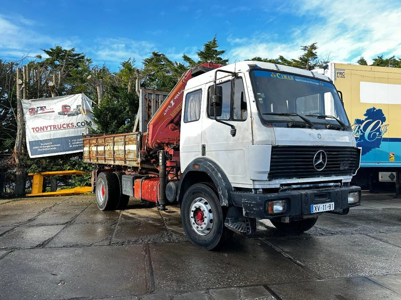 Mercedes-Benz SK 1935 V8 4X2 Tipper Spring/Spring AMCO V825 9T Mercedes-Benz SK 1935 V8 4X2 Tipper Spring/Spring AMCO V825 9T - 翻斗车, 起重车:图1 Mercedes-Benz SK 1935 V8 4X2 Tipper Spring/Spring AMCO V825 9T Mercedes-Benz SK 1935 V8 4X2 Tipper Spring/Spring AMCO V825 9T - 翻斗车, 起重车:图1