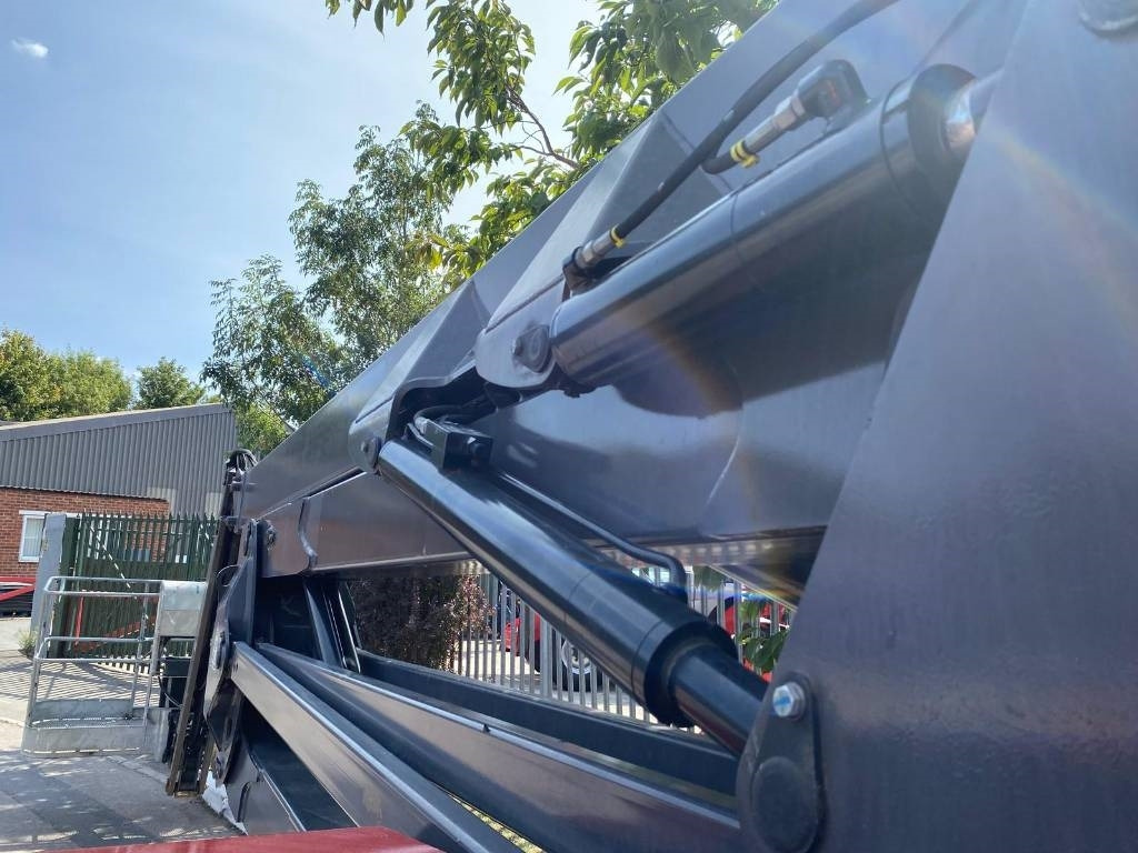 Manitou 200 ATJ - 铰接臂:图5 Manitou 200 ATJ - 铰接臂:图5