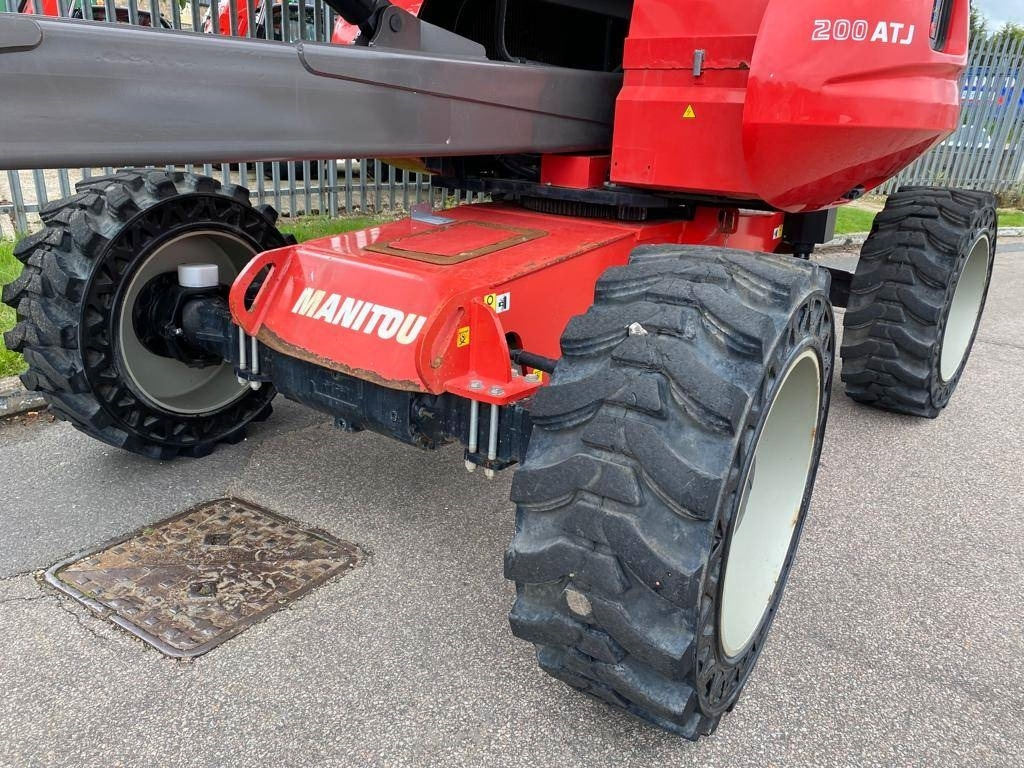 Manitou 200 ATJ - 铰接臂:图4 Manitou 200 ATJ - 铰接臂:图4