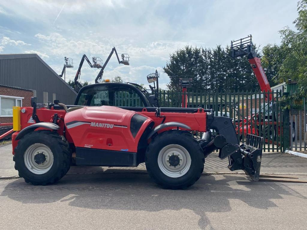 Manitou MT 1335 - 伸缩臂叉装车:图1 Manitou MT 1335 - 伸缩臂叉装车:图1