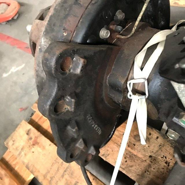 Complete front axle for Caterpillar - 轴及其零件 适用于 材料装卸设备:图5 Complete front axle for Caterpillar - 轴及其零件 适用于 材料装卸设备:图5