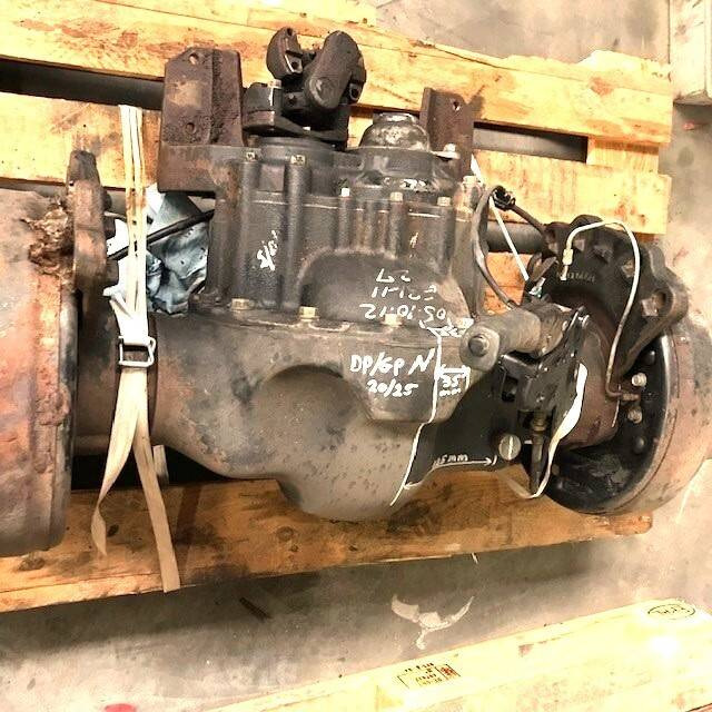 Complete front axle for Caterpillar - 轴及其零件 适用于 材料装卸设备:图4 Complete front axle for Caterpillar - 轴及其零件 适用于 材料装卸设备:图4