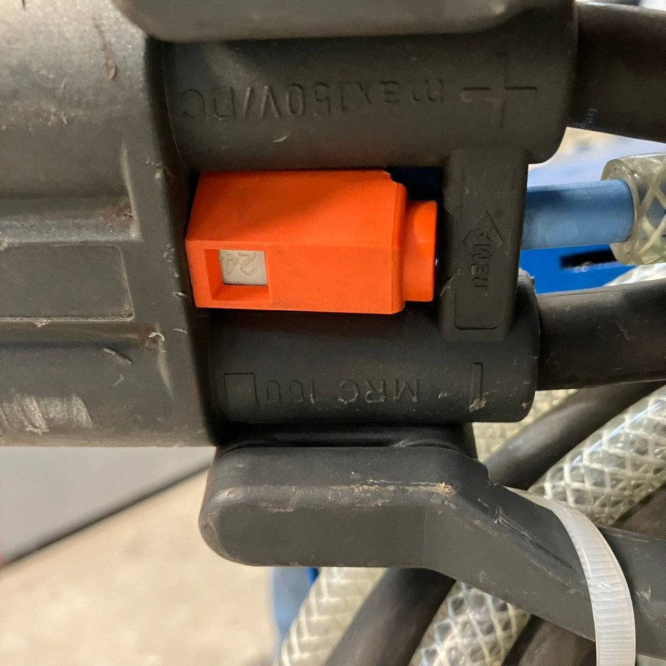 Hawker 24V/70A - 备件 适用于 材料装卸设备:图4 Hawker 24V/70A - 备件 适用于 材料装卸设备:图4