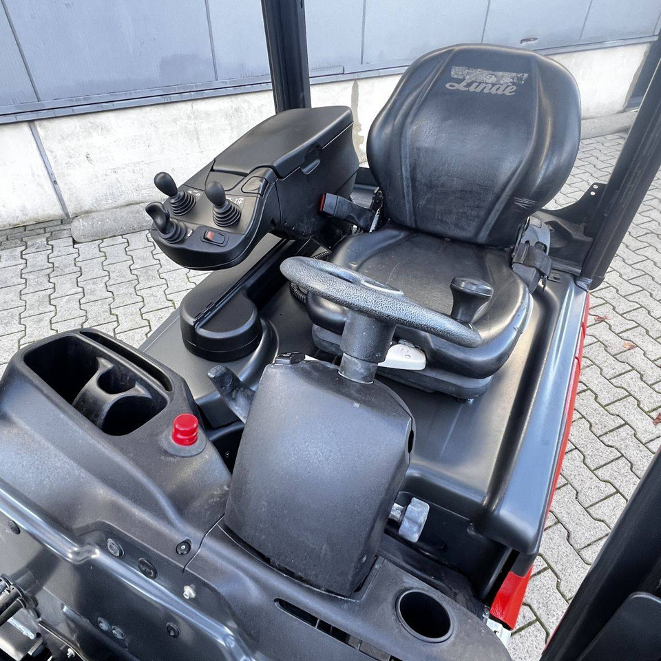 Linde E15 (386-02) EVO - 电动叉车:图4 Linde E15 (386-02) EVO - 电动叉车:图4