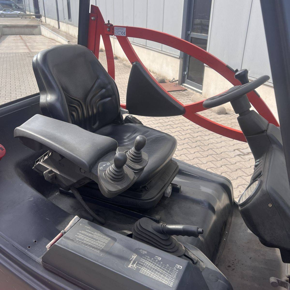 Linde E25S (336-03) - 电动叉车:图4 Linde E25S (336-03) - 电动叉车:图4