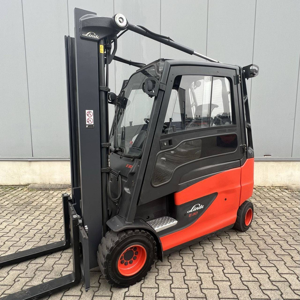 Linde E30/600 HL (387) - 电动叉车:图1 Linde E30/600 HL (387) - 电动叉车:图1