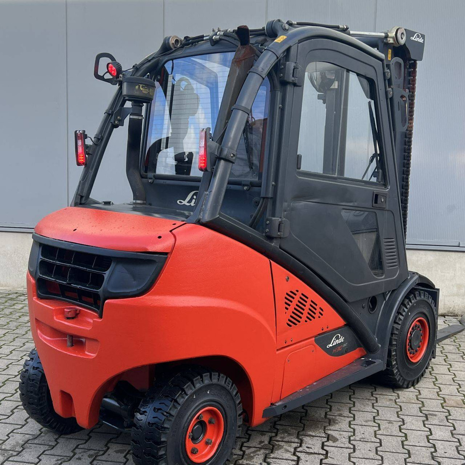 Linde H30D-02 (393) EVO - 柴油叉车:图2 Linde H30D-02 (393) EVO - 柴油叉车:图2