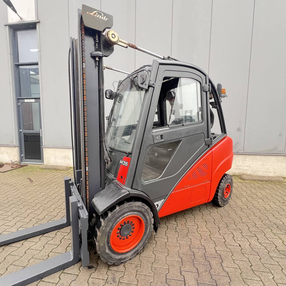 Linde H30D (393) - 柴油叉车:图1 Linde H30D (393) - 柴油叉车:图1