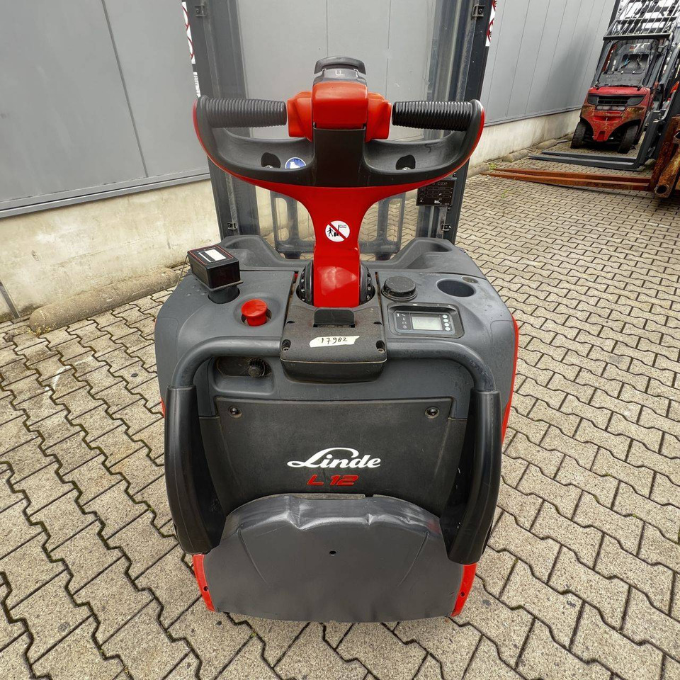 Linde L12AP (133) - 堆垛机:图3 Linde L12AP (133) - 堆垛机:图3