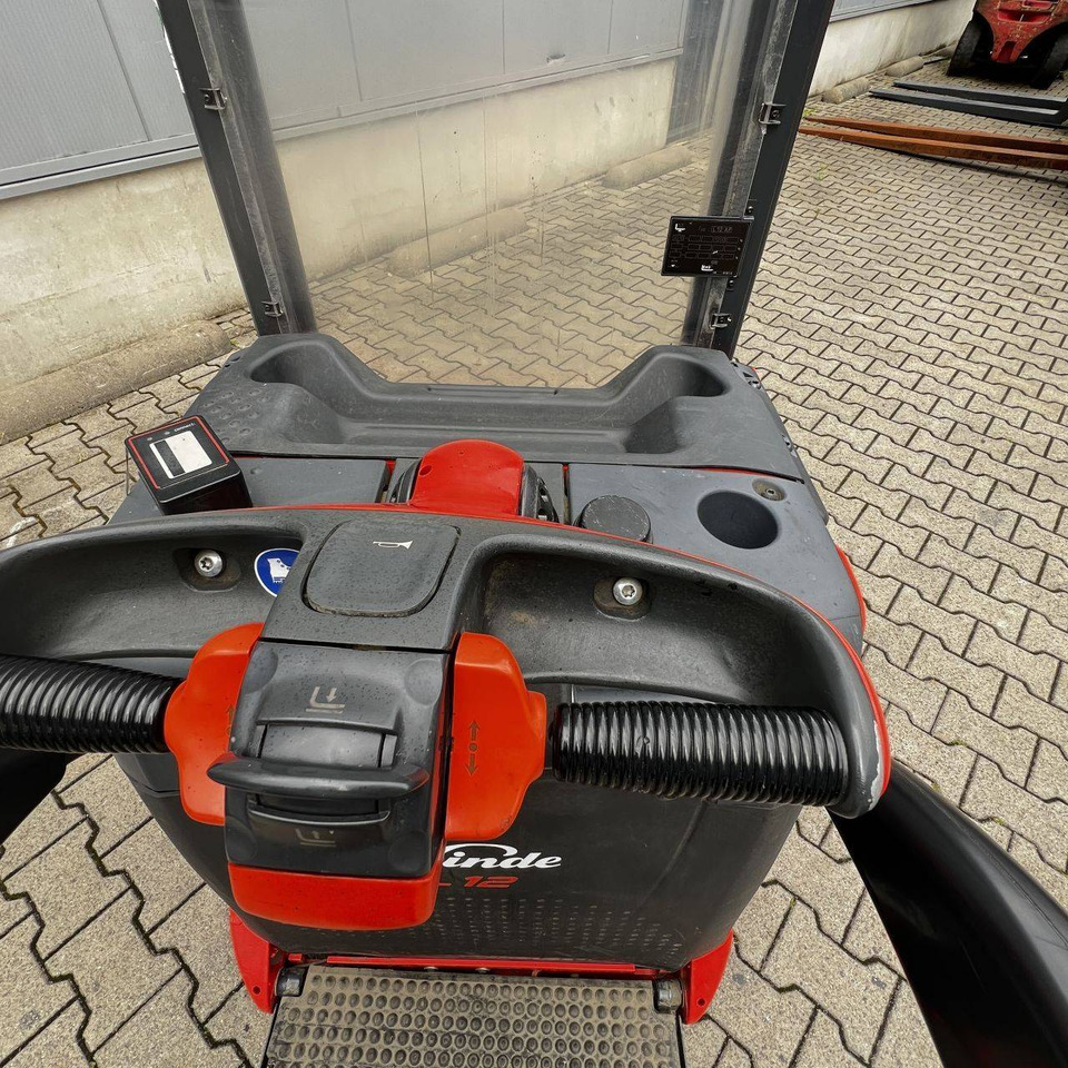 Linde L12AP (133) - 堆垛机:图5 Linde L12AP (133) - 堆垛机:图5