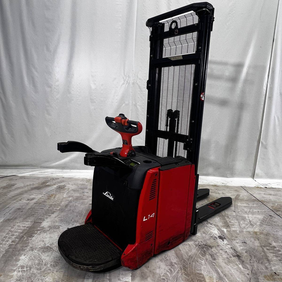 Linde L14AP (133) - 堆垛机:图1 Linde L14AP (133) - 堆垛机:图1