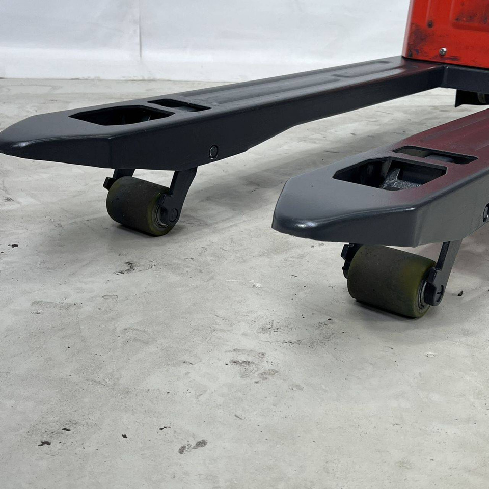 码垛车 Linde MT12 (1131):图10 码垛车 Linde MT12 (1131):图10