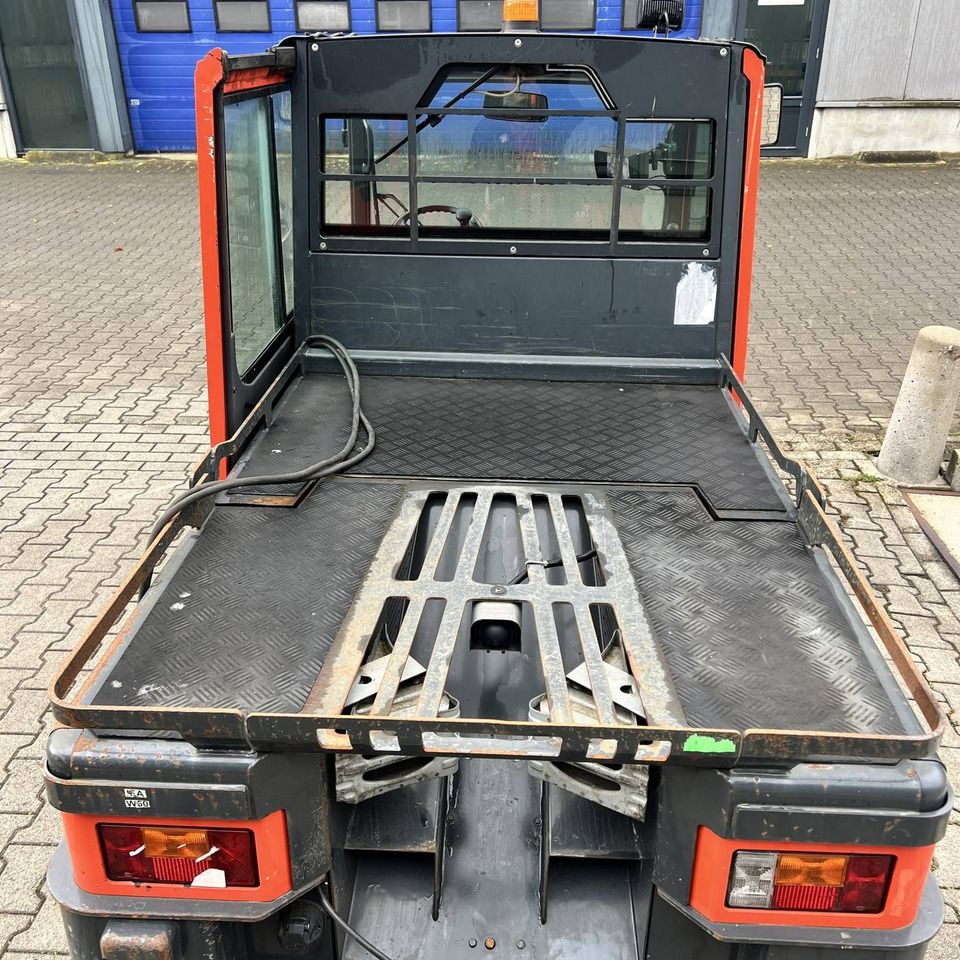 Linde P250 SWB (127) - 牵引车站:图2 Linde P250 SWB (127) - 牵引车站:图2