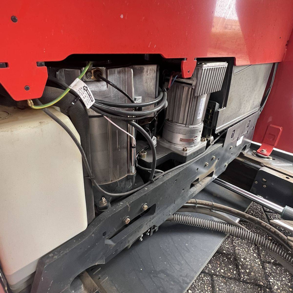 前移式叉车 Linde R14HD (1120):图13 前移式叉车 Linde R14HD (1120):图13