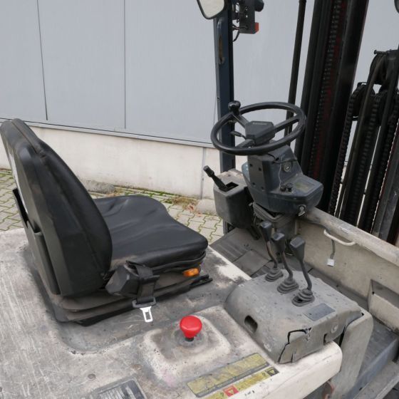 Nissan QX25 (Q02L25CU) - 电动叉车:图5 Nissan QX25 (Q02L25CU) - 电动叉车:图5