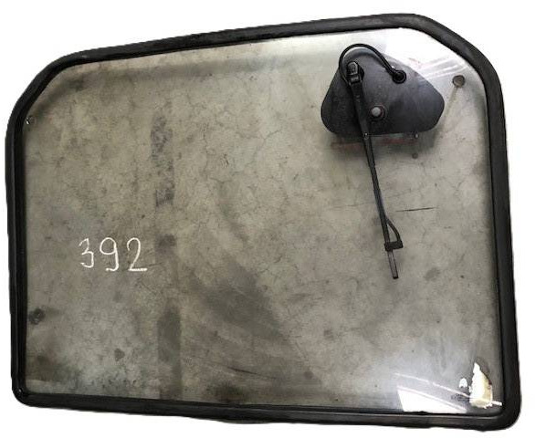 Rear window - 车窗及其零件 适用于 材料装卸设备:图1 Rear window - 车窗及其零件 适用于 材料装卸设备:图1