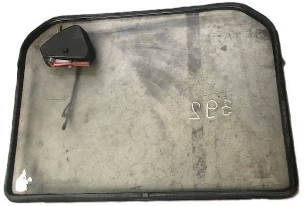 Rear window - 车窗及其零件 适用于 材料装卸设备:图3 Rear window - 车窗及其零件 适用于 材料装卸设备:图3