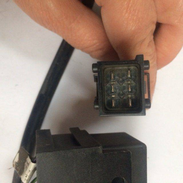 Resistor for Linde - 转向柱开关 适用于 材料装卸设备:图2 Resistor for Linde - 转向柱开关 适用于 材料装卸设备:图2