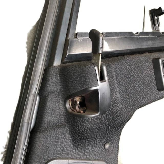 Right Door for Linde 394 - 车门及其零件 适用于 材料装卸设备:图4 Right Door for Linde 394 - 车门及其零件 适用于 材料装卸设备:图4