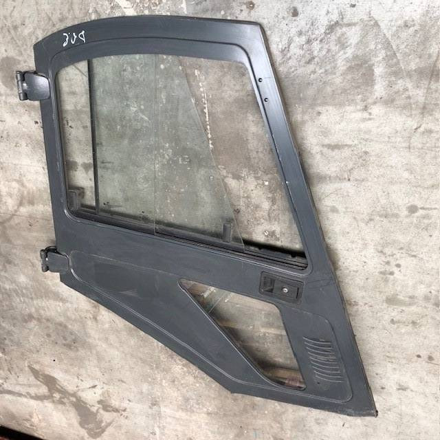 Right Door for Linde 394 - 车门及其零件 适用于 材料装卸设备:图2 Right Door for Linde 394 - 车门及其零件 适用于 材料装卸设备:图2