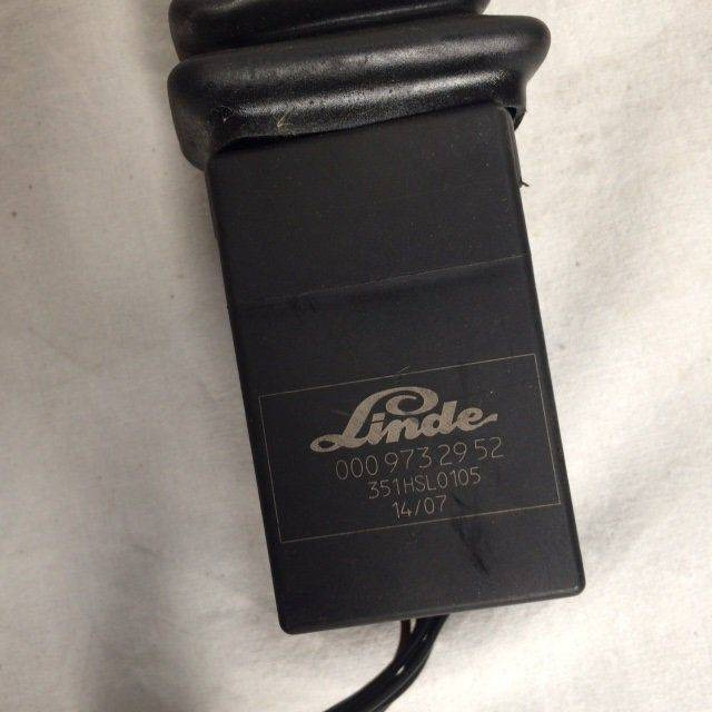 Switch for Linde E14-20-02, Series 335-02 - 转向柱开关 适用于 材料装卸设备:图2 Switch for Linde E14-20-02, Series 335-02 - 转向柱开关 适用于 材料装卸设备:图2