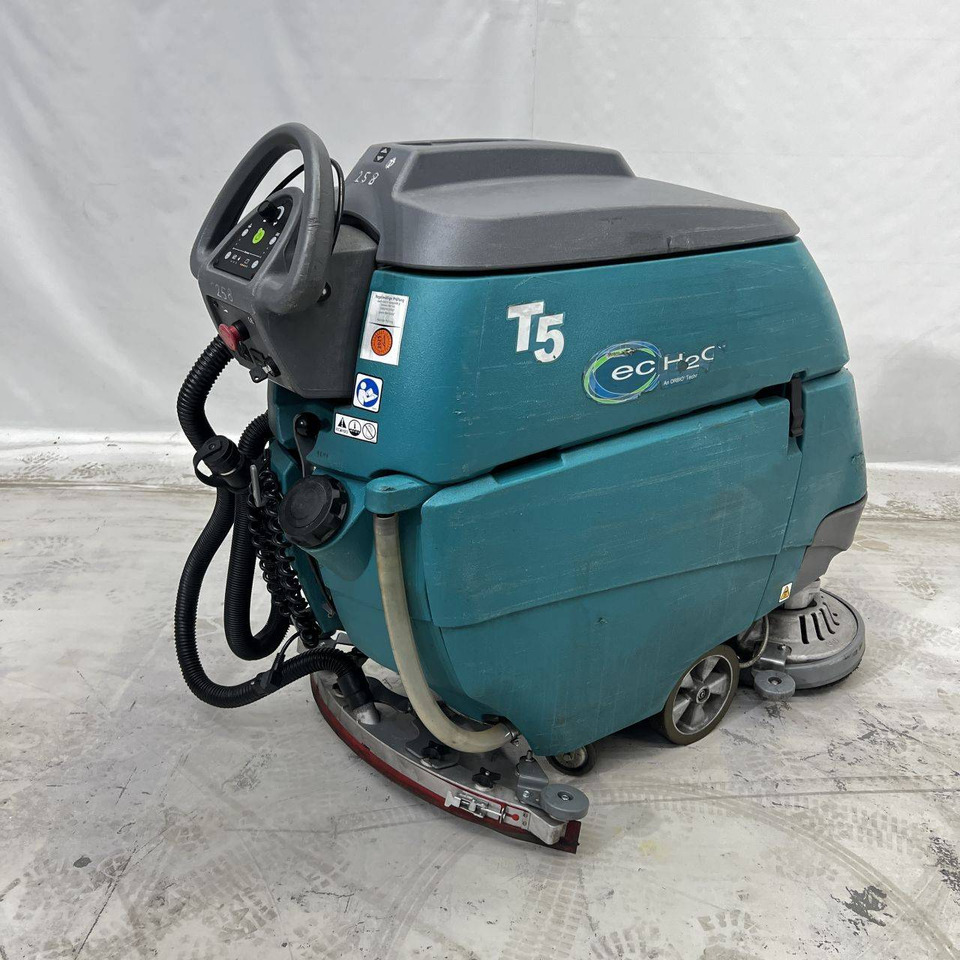 Tennant T5 - 洗涤烘干机:图3 Tennant T5 - 洗涤烘干机:图3