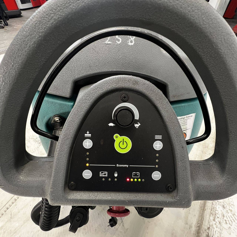 Tennant T5 - 洗涤烘干机:图5 Tennant T5 - 洗涤烘干机:图5