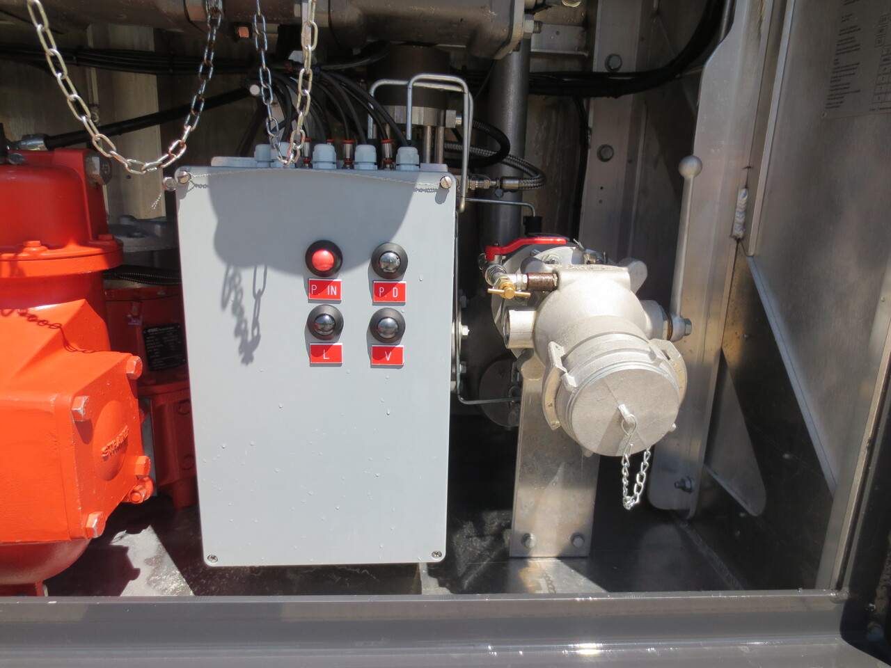 SCANIA G370 - 罐车:图4 SCANIA G370 - 罐车:图4