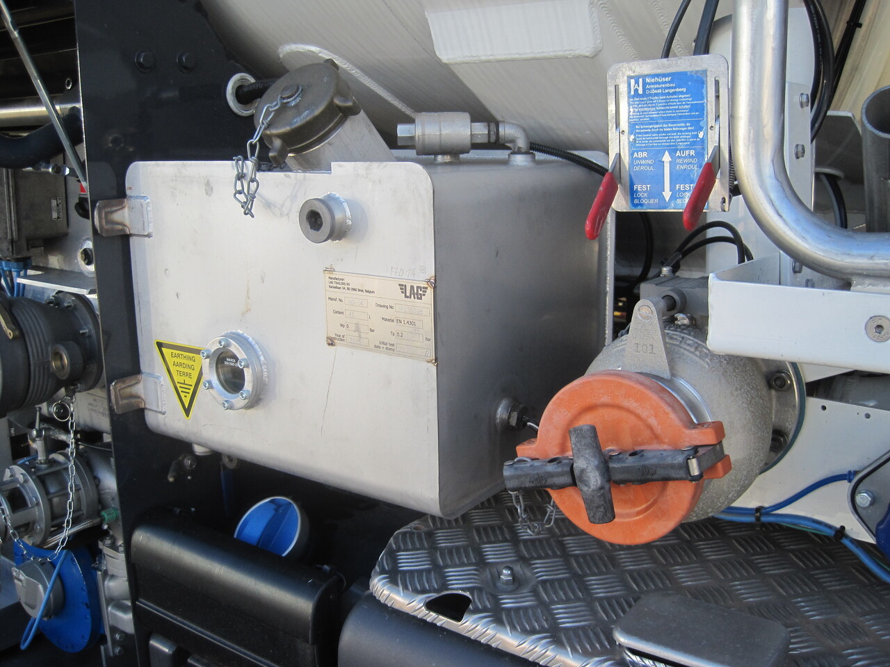 SCANIA G370 - 罐车:图5 SCANIA G370 - 罐车:图5