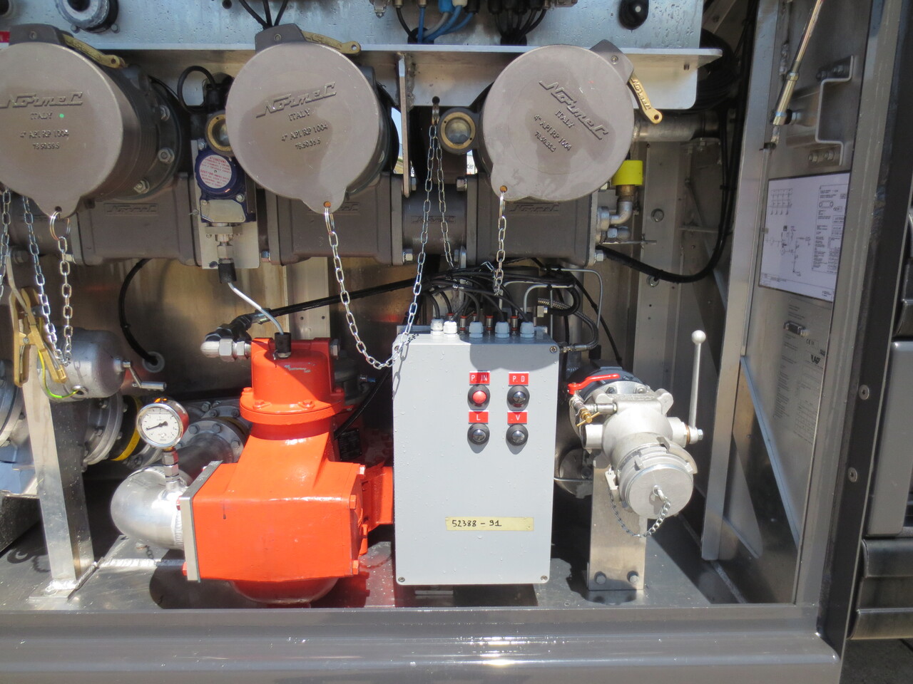 SCANIA G370 - 罐车:图4 SCANIA G370 - 罐车:图4