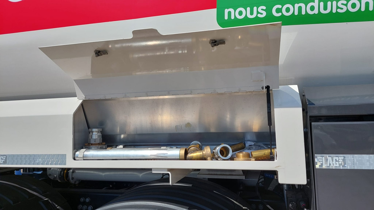 SCANIA P370 - 罐车:图4 SCANIA P370 - 罐车:图4
