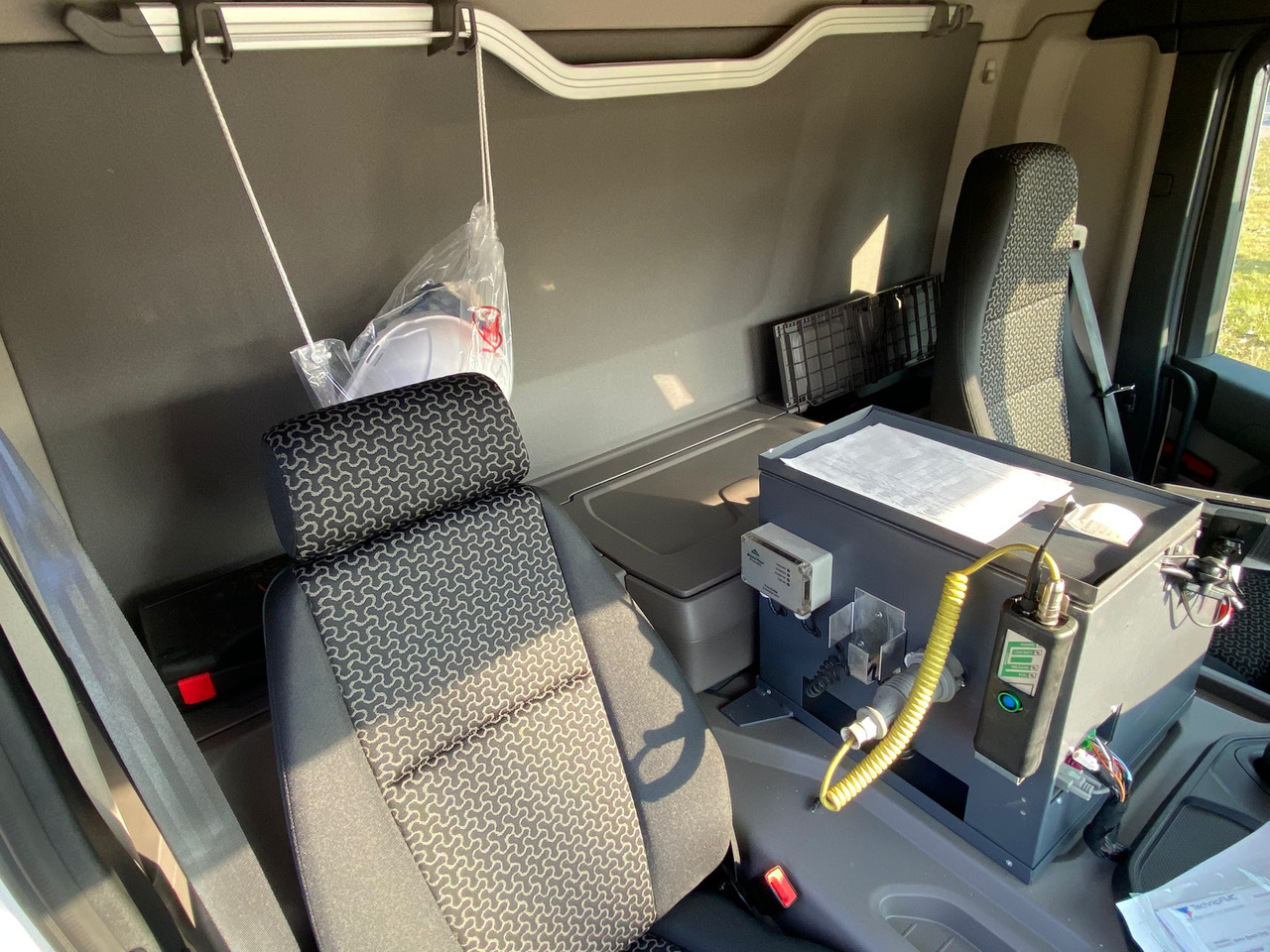 SCANIA P410 - 罐车:图5 SCANIA P410 - 罐车:图5