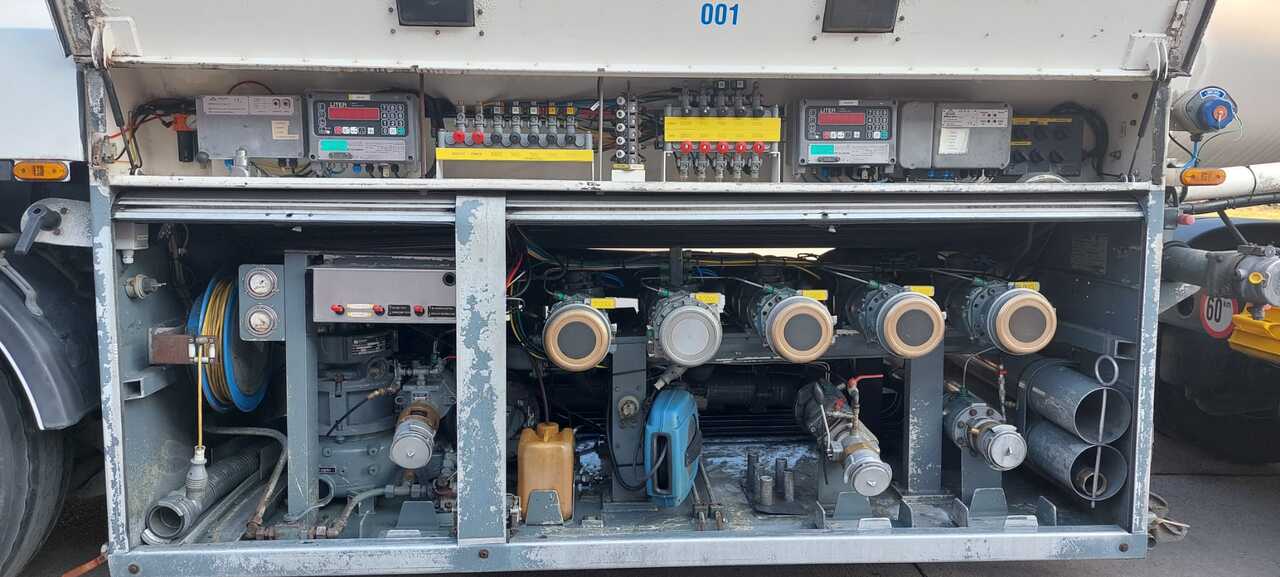 液罐半拖车 STOKOTA：图10