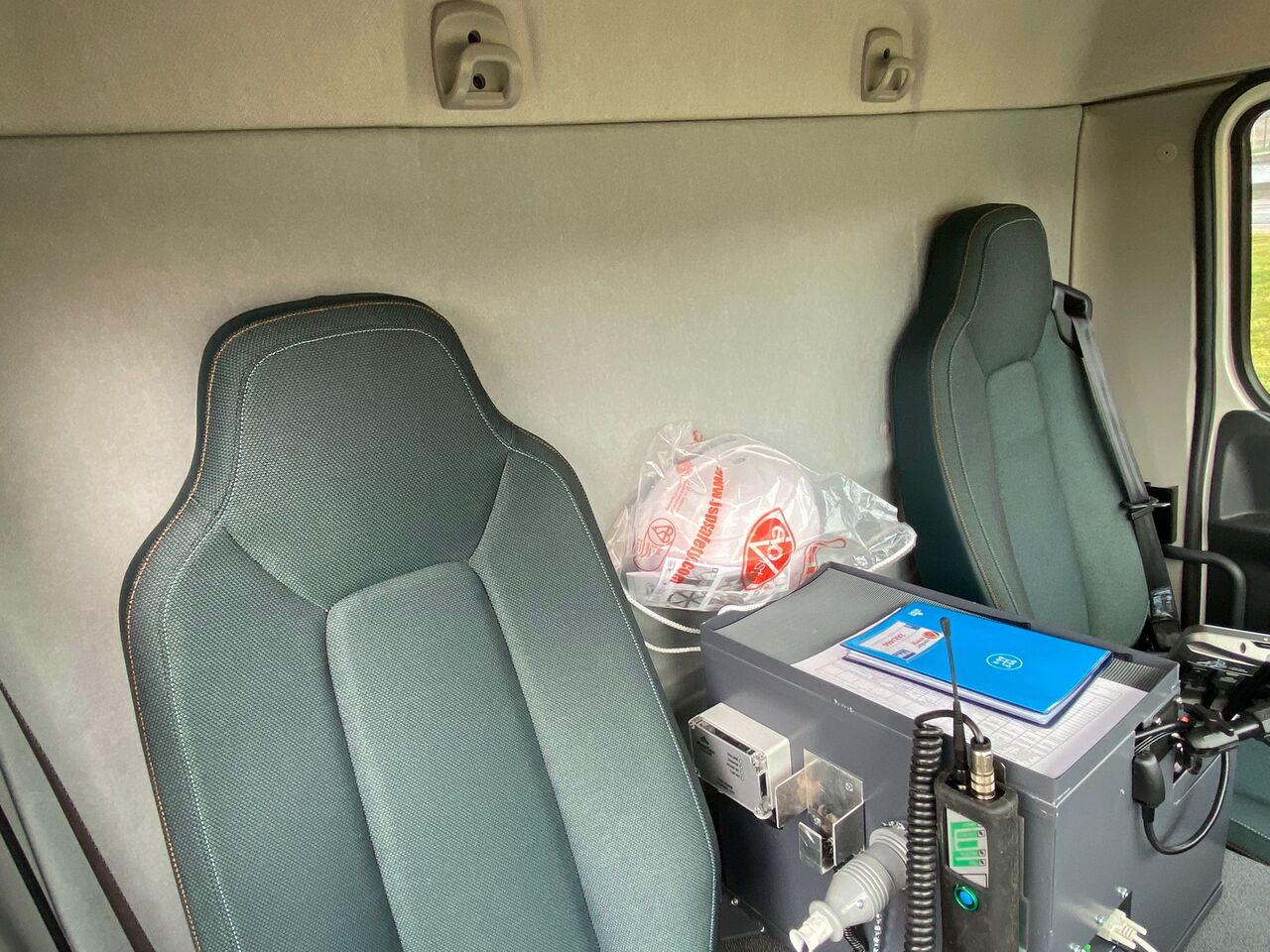 VOLVO FL - 罐车:图4 VOLVO FL - 罐车:图4