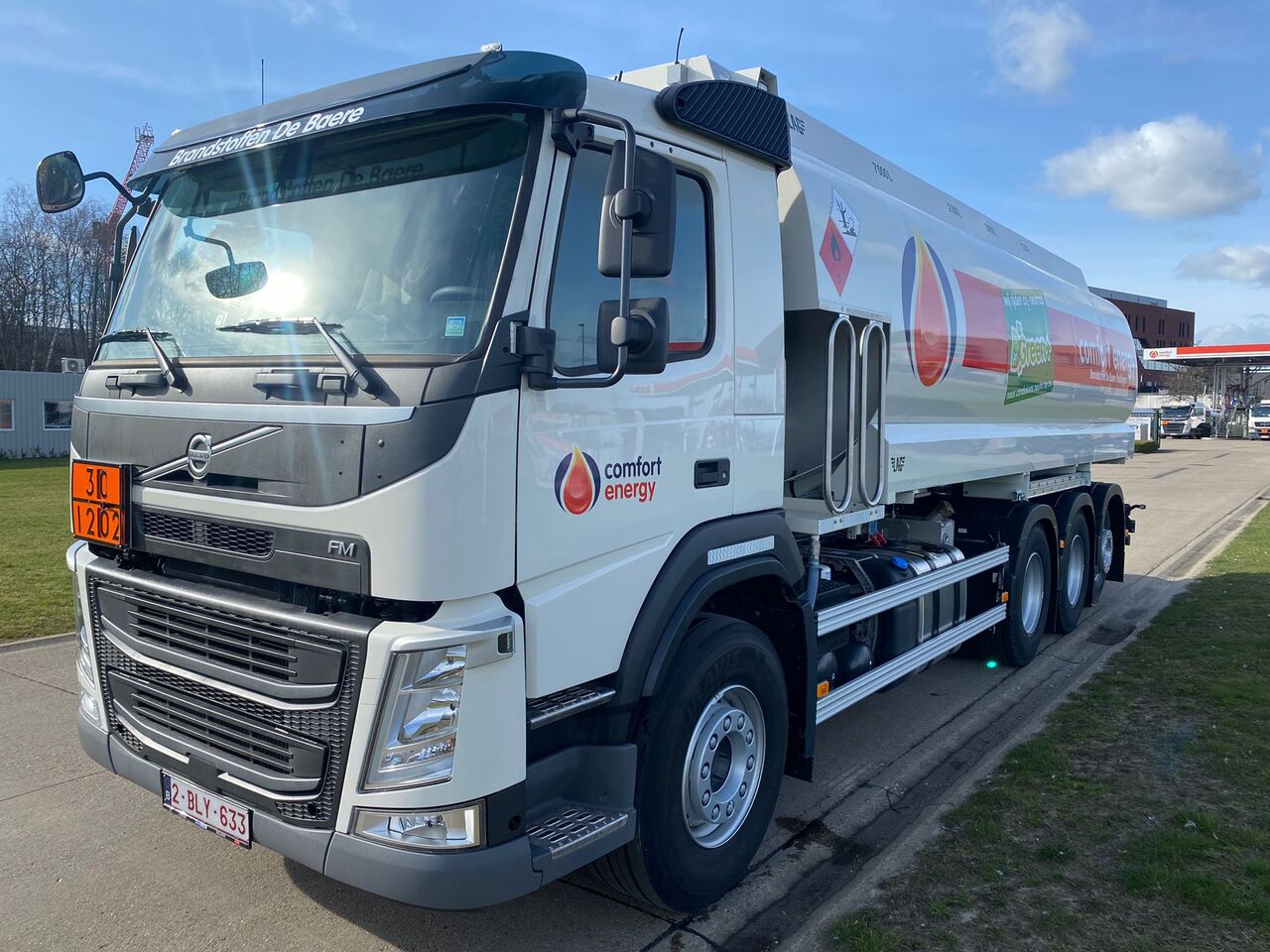VOLVO FM430HP - 罐车:图1 VOLVO FM430HP - 罐车:图1