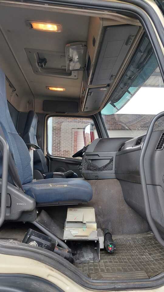 VOLVO FM - 罐车:图4 VOLVO FM - 罐车:图4