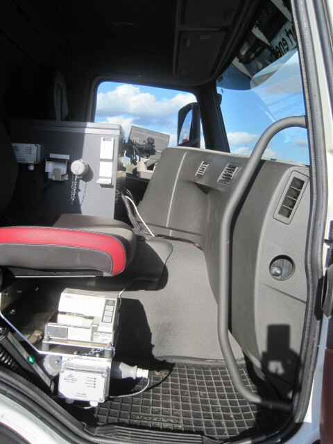 VOLVO FM - 罐车:图4 VOLVO FM - 罐车:图4