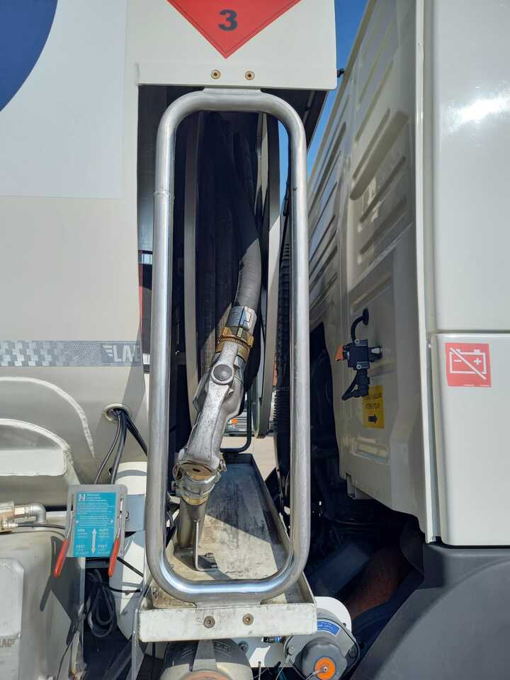 VOLVO FM - 罐车:图3 VOLVO FM - 罐车:图3